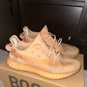Yeezy 350 Mono Clay Size 11.5 Bad Condition